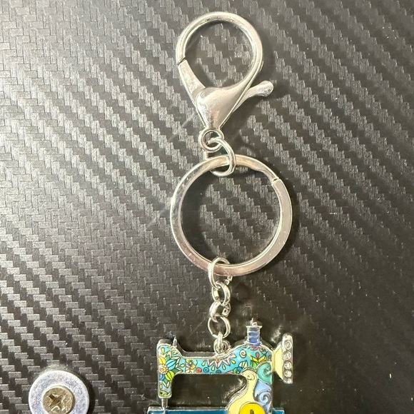 Colorful Sewing Machine Keychain - Picture 3 of 3